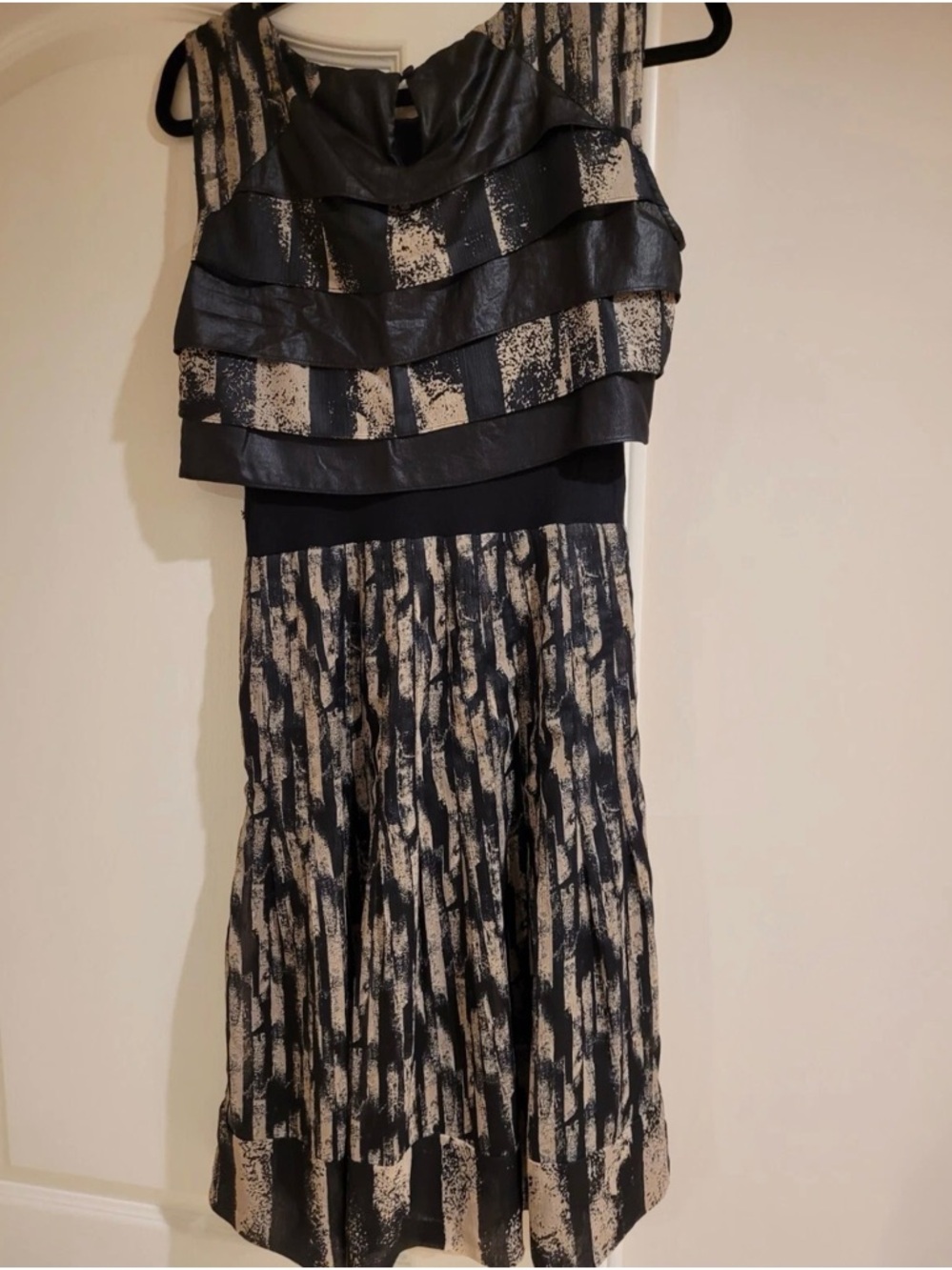 BCBGMaxAzria Black and Cream Tiered Midi Dress